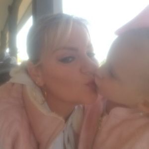 Meet your Posher, Wendy